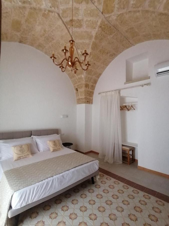 Dimora Zio Vito Bed & Breakfast Patu Exterior photo